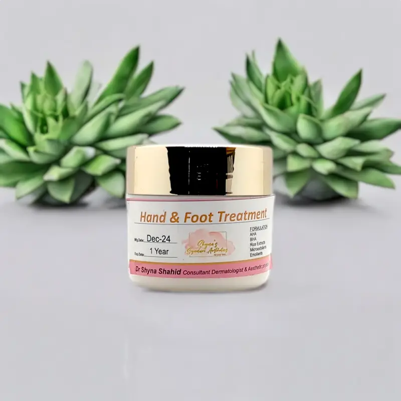 Hand & Foot Treatment: Skin Brightening & Moisturizing Formula